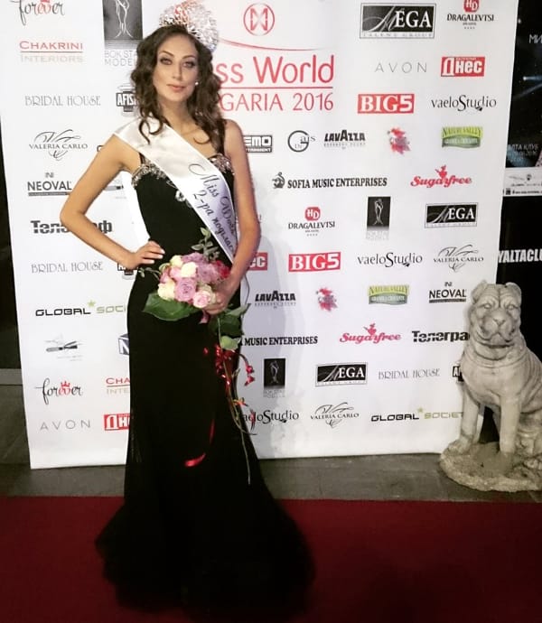 ПРЕДСТАВЯМЕ ВИ ДЕСИ ХАРИЗАНОВА – МИС РОДОПИ 2017